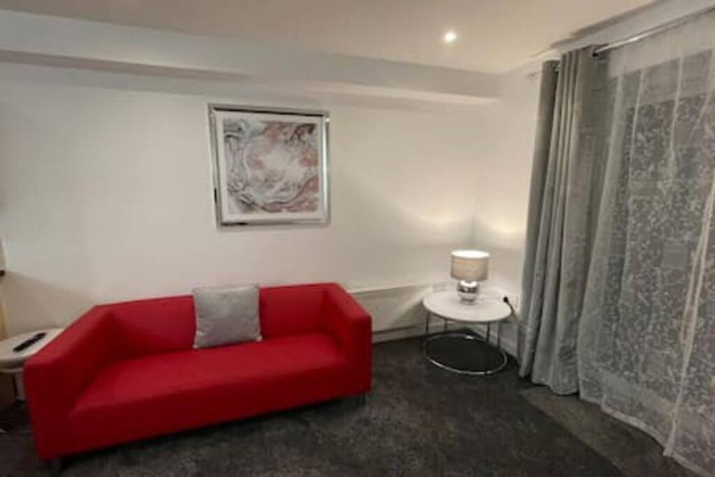 Moda Wigan 2 - Stylish 2 Bed In Central Γουίγκαν Εξωτερικό φωτογραφία